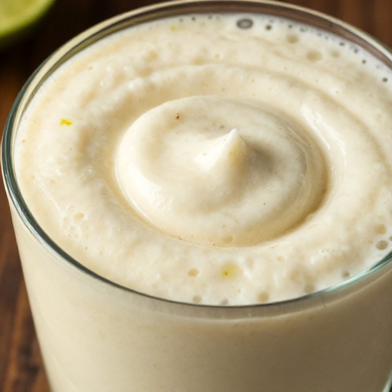 Creamy Coconut Key Lime Pie Smoothie